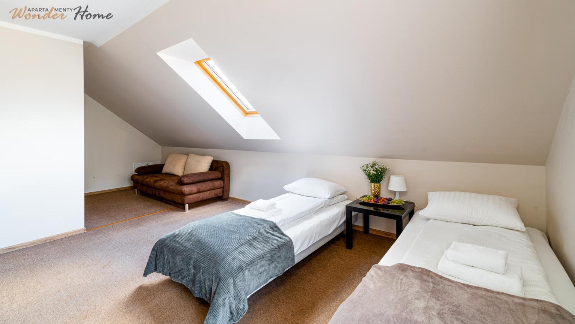 Apartamenty Czerwony Dworek - Duzy Teren Zielony, Plac Zabaw, Miejsce Na Grilla I Staw Z Mozliwoscia Wedkowania, Boisko Myslakowice Bagian luar foto