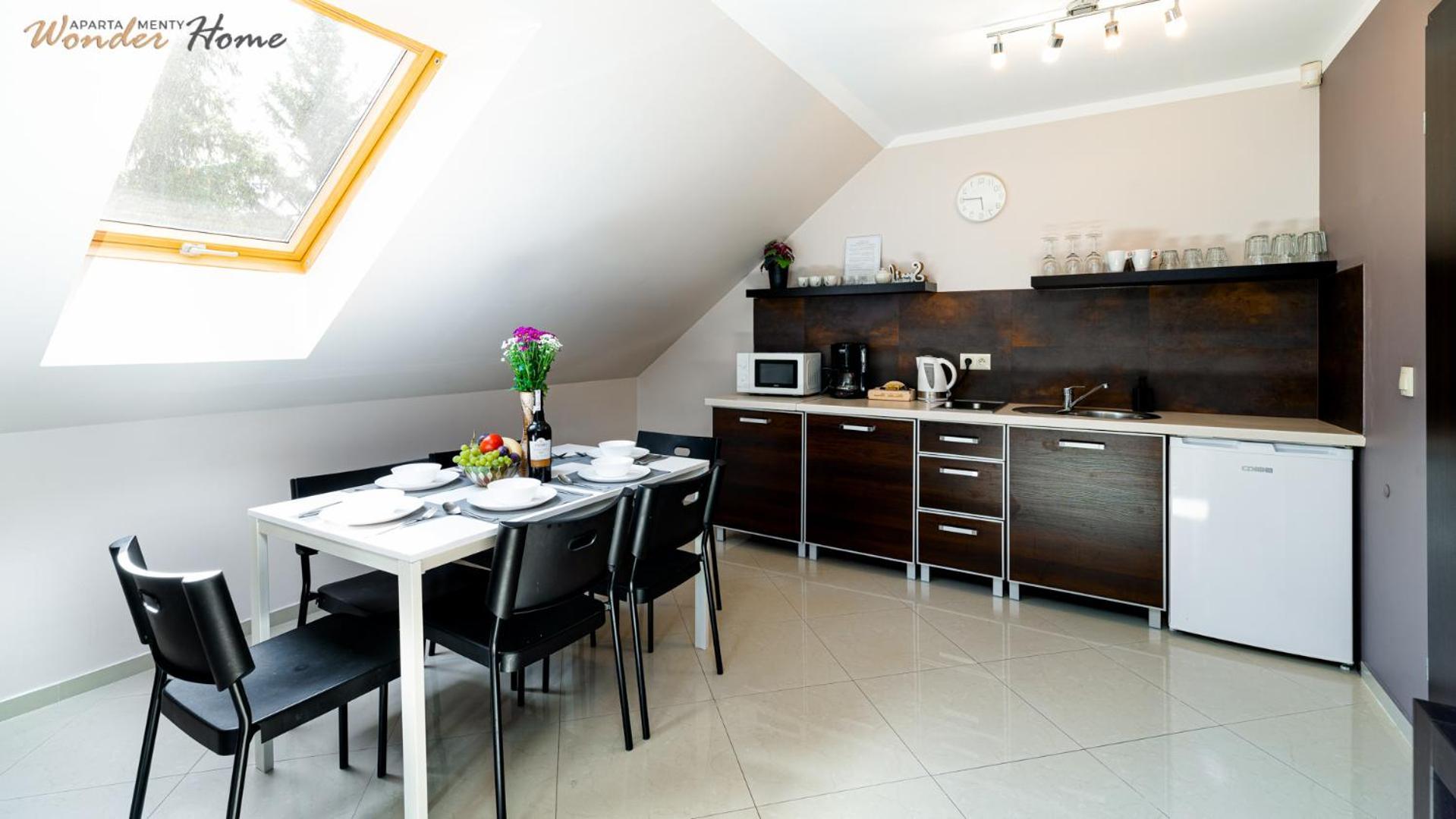 Apartamenty Czerwony Dworek - Duzy Teren Zielony, Plac Zabaw, Miejsce Na Grilla I Staw Z Mozliwoscia Wedkowania, Boisko Myslakowice Bagian luar foto