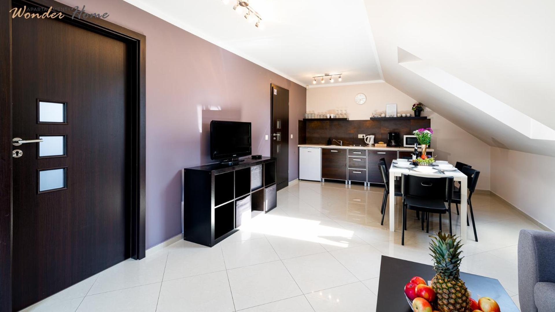 Apartamenty Czerwony Dworek - Duzy Teren Zielony, Plac Zabaw, Miejsce Na Grilla I Staw Z Mozliwoscia Wedkowania, Boisko Myslakowice Bagian luar foto